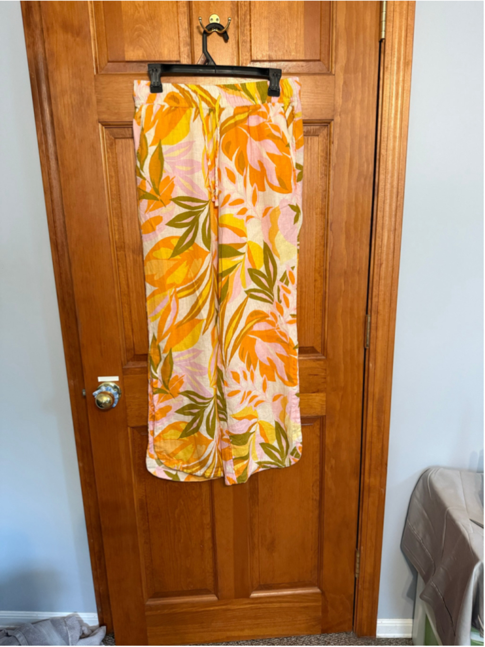 Women's C&C California Wide Leg Pants Size M Orange Yellow Floral